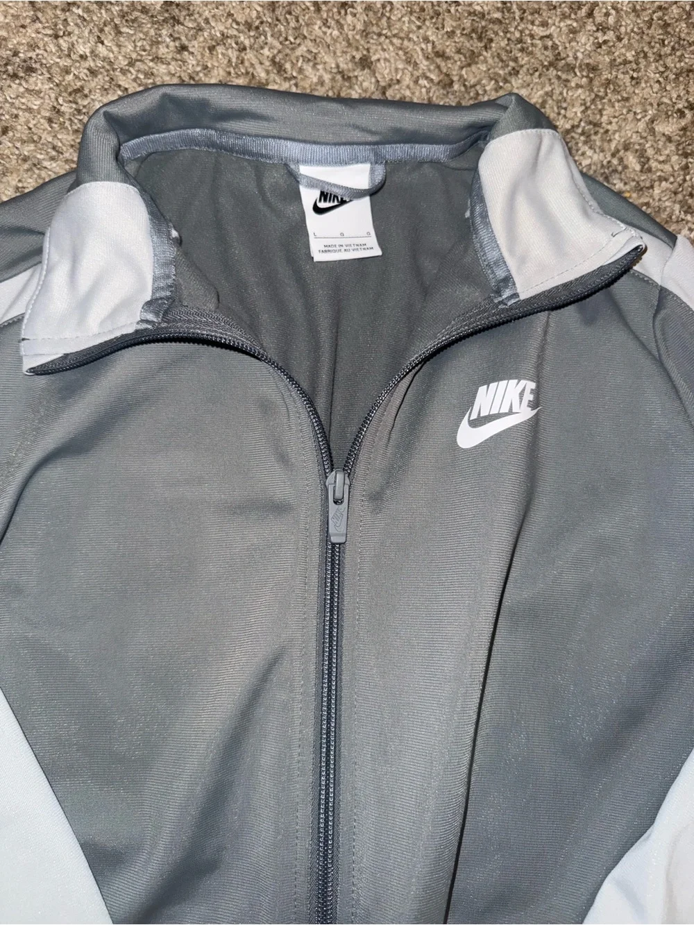 Nike Men's Gray Full-Zip Jacket, Under Armour Lot